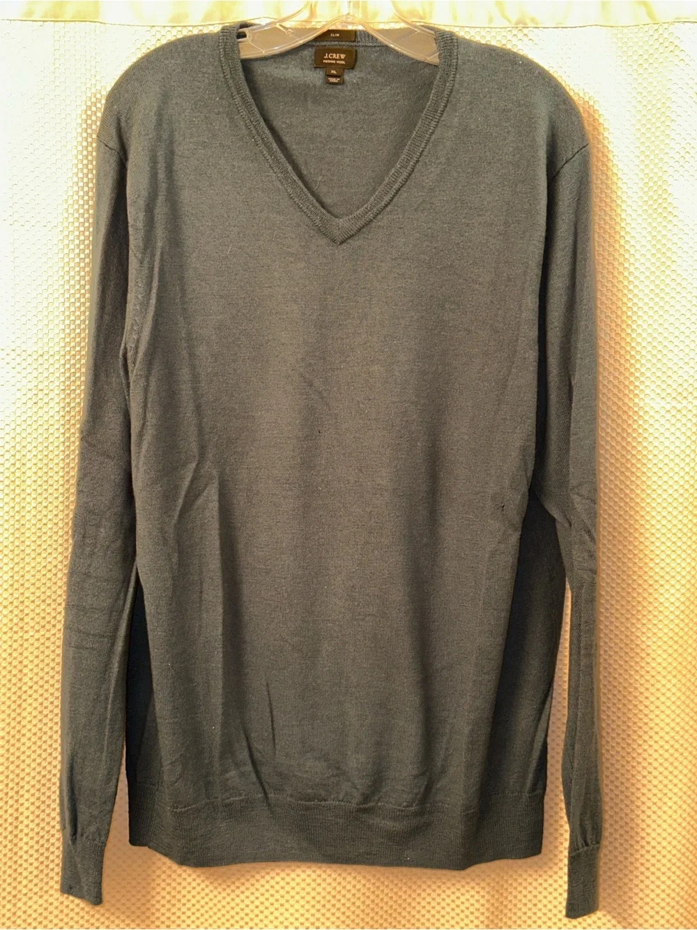 J. Crew Men's V-Neck Sweater in Teal XL